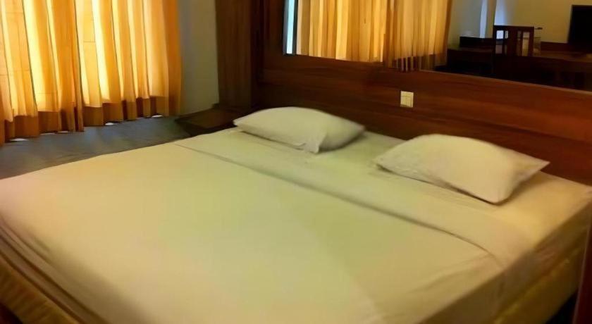 Wirton Dago Hotel 2*