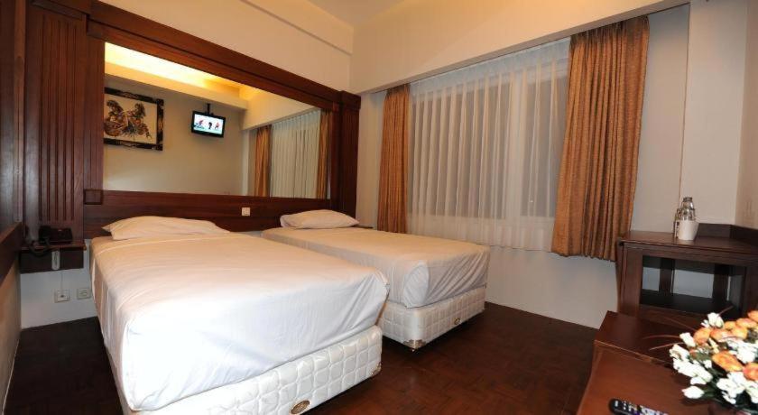Wirton Dago Hotel 2*