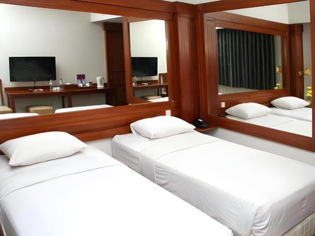 Wirton Dago Hotel 2*