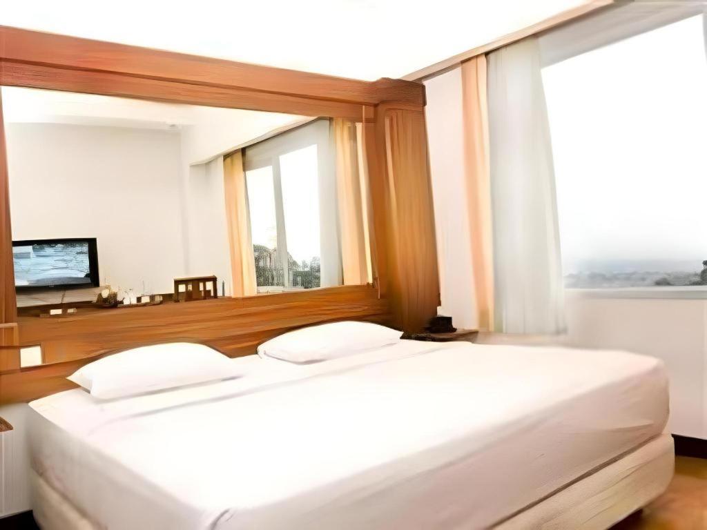 Wirton Dago Hotel